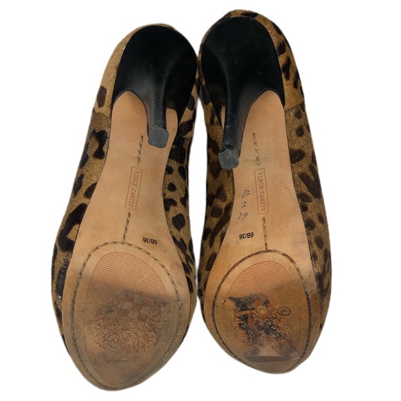 Vince Camuto Jerrell Leopard Booties - Picture 6 of 6